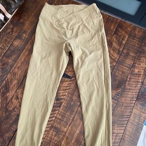 PINK Crossover Leggings